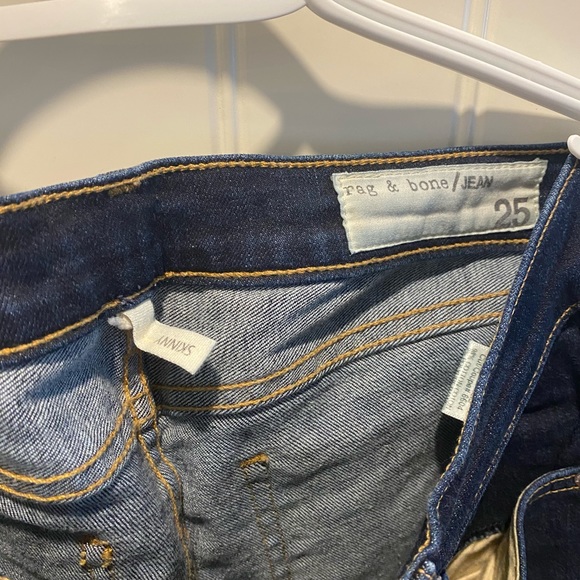 Rag & Bone size 25 skinny Jean - Picture 3 of 4